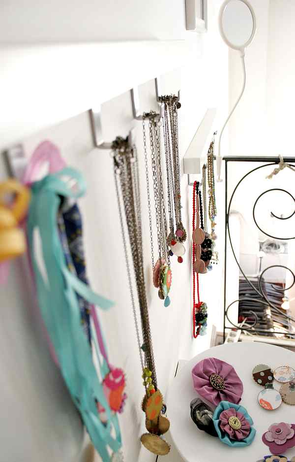 vadjutka textile jewelry shop