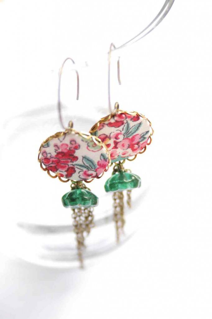 spring 2012 vadjutka design jewelry earrings