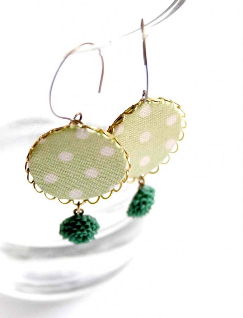 textile jewelry earring vadjutka